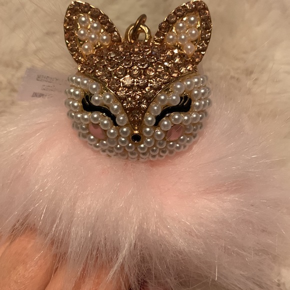 Pink Fox Key Chain - Picture 3 of 5